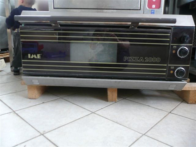 č. 39 -pizza pec jednopatrová,patro rozměr 70 x 70 cm - 19000,-kč